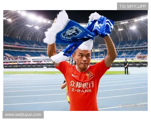 周通：国足惨败难积累经验 世俱杯经历刻骨铭心(1)